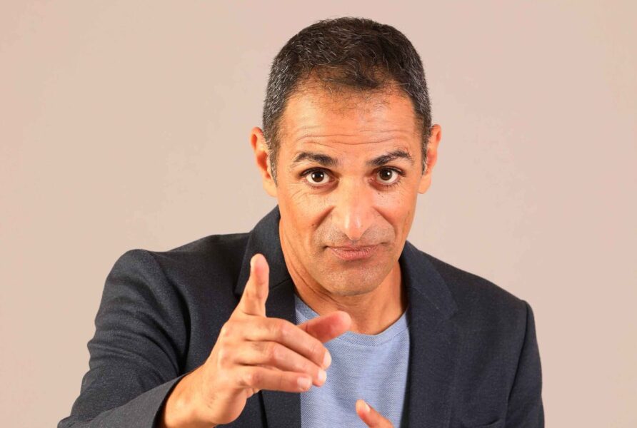 איציק לוי מאמן ופרפורמר מומחה לסגנונות תקשורת